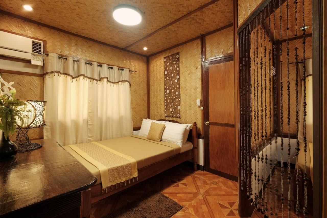 Villa Khadine Grand Vista Resort Coron Exterior foto