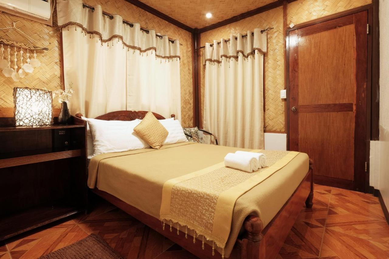 Villa Khadine Grand Vista Resort Coron Exterior foto