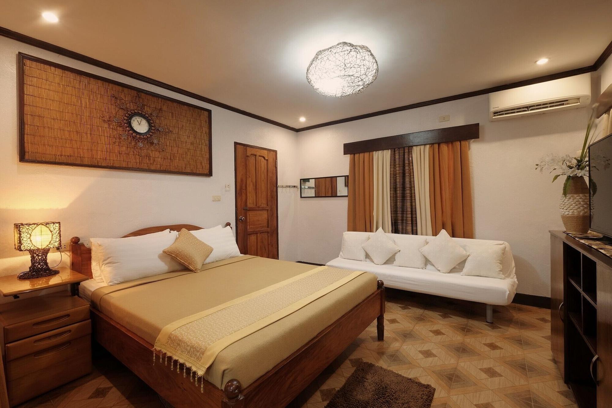 Villa Khadine Grand Vista Resort Coron Exterior foto