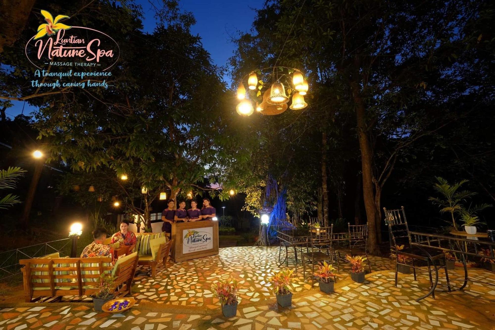 Villa Khadine Grand Vista Resort Coron Exterior foto