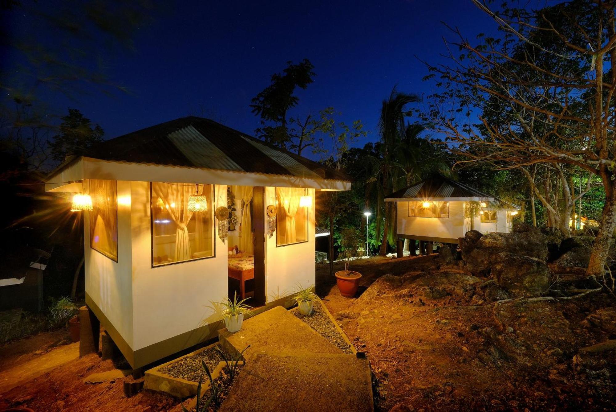 Villa Khadine Grand Vista Resort Coron Exterior foto