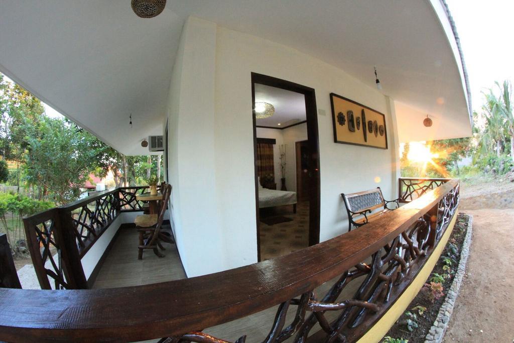 Villa Khadine Grand Vista Resort Coron Exterior foto
